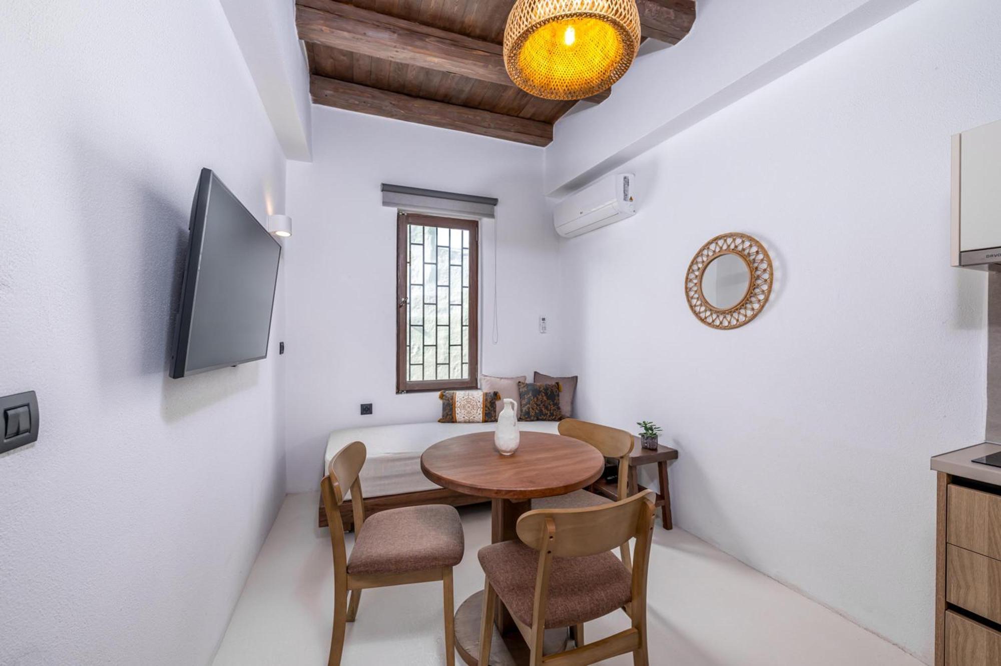 Elia Suites - Old Town Rhodes City Esterno foto
