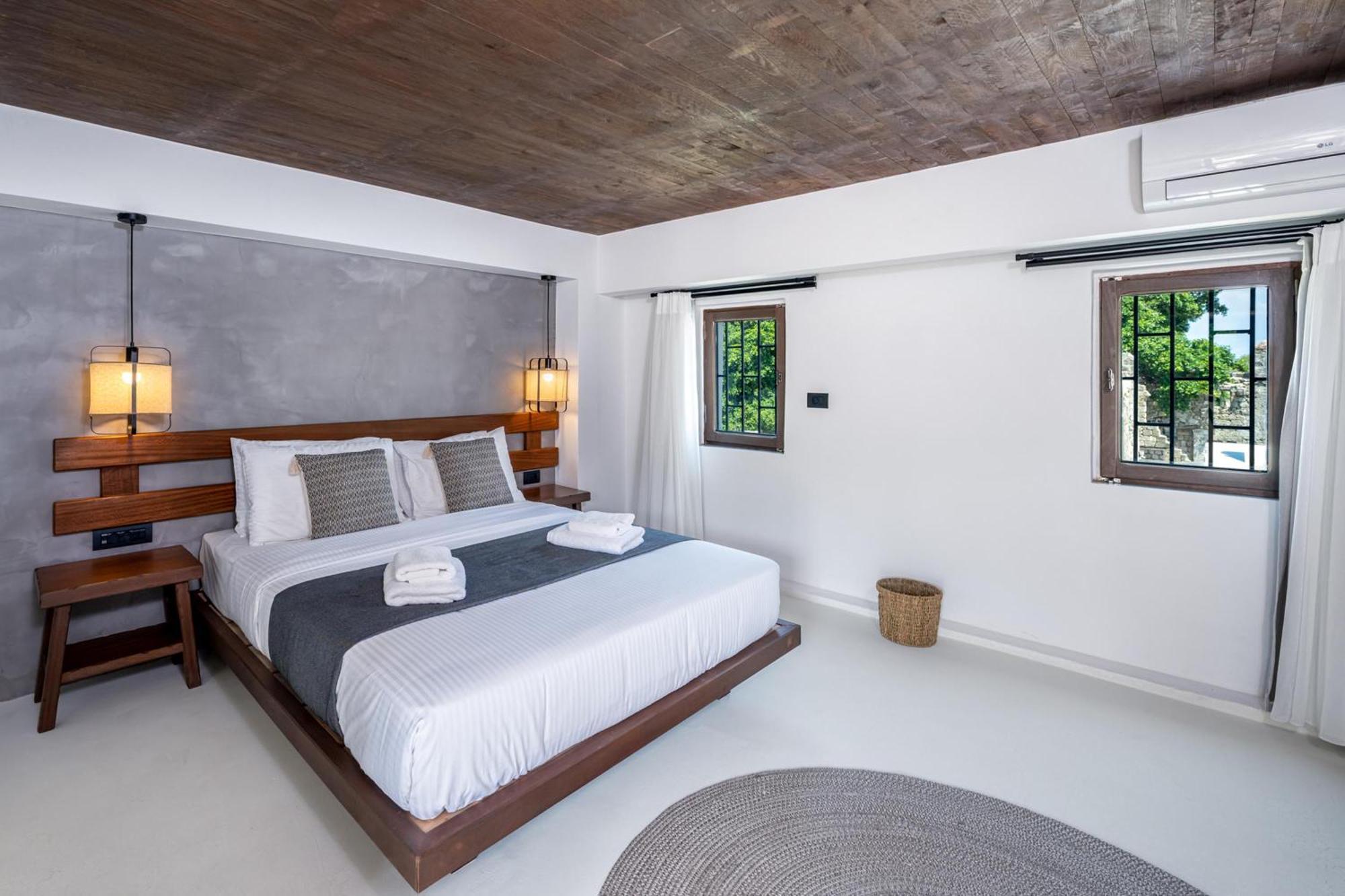 Elia Suites - Old Town Rhodes City Esterno foto