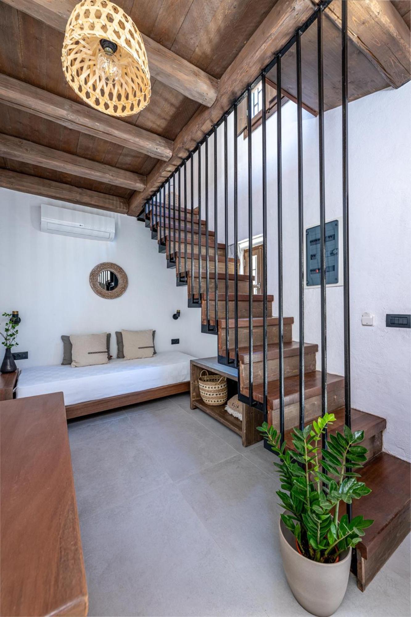 Elia Suites - Old Town Rhodes City Esterno foto